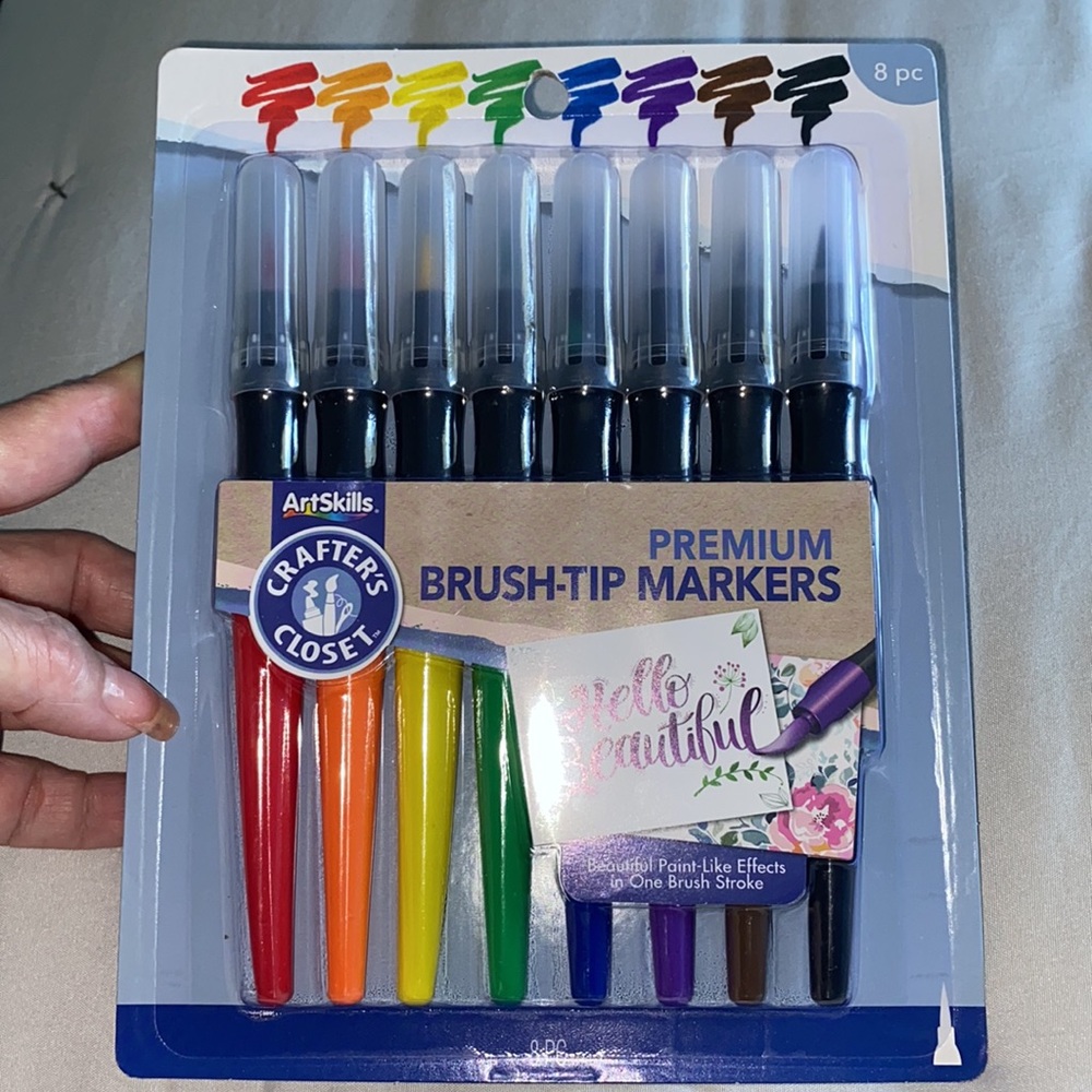 NWT Art Skills 8 pc. Premium Brush Tip Markers
